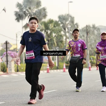 Runner Photo 5907436