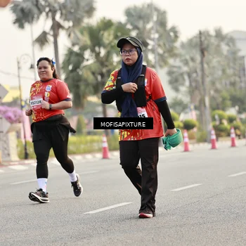 Runner Photo 5907476