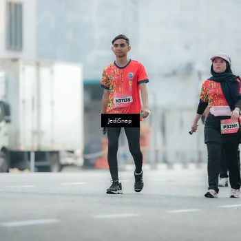 Runner Photo 5907508