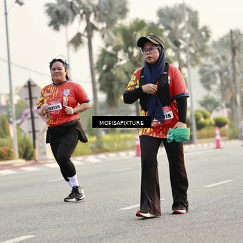 Runner Photo 5907518