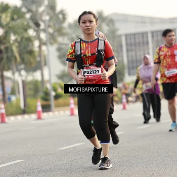 Runner Photo 5907553