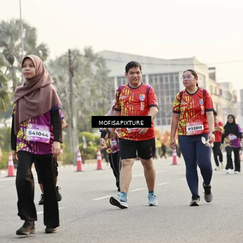 Runner Photo 5907595