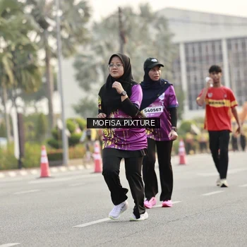 Runner Photo 5907677