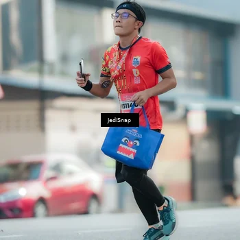 Runner Photo 5907692