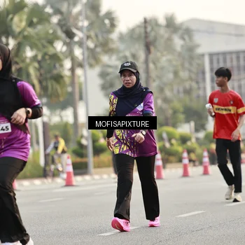 Runner Photo 5907696