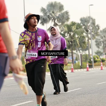 Runner Photo 5907699