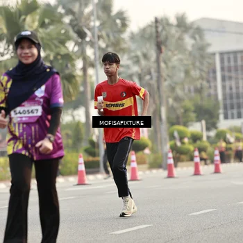 Runner Photo 5907710
