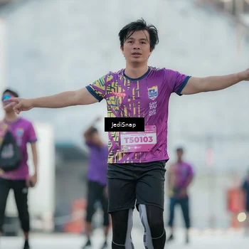 Runner Photo 5907729