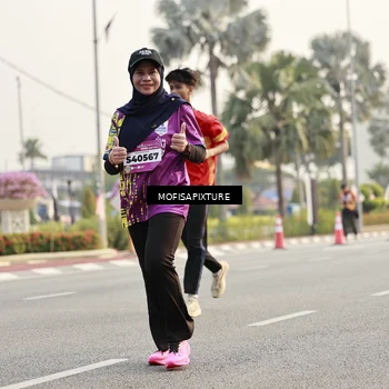 Runner Photo 5907742