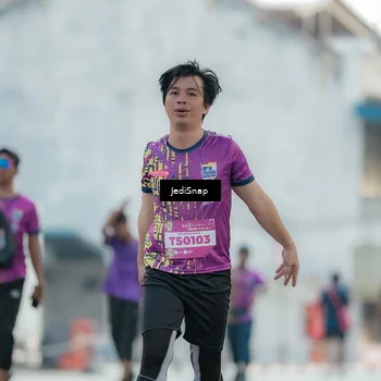 Runner Photo 5907745