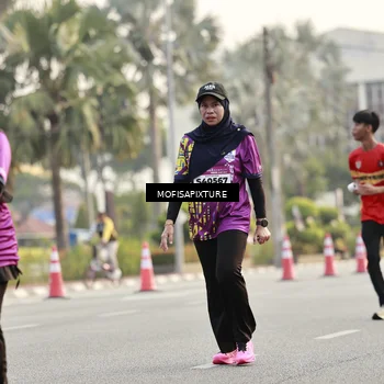 Runner Photo 5907752