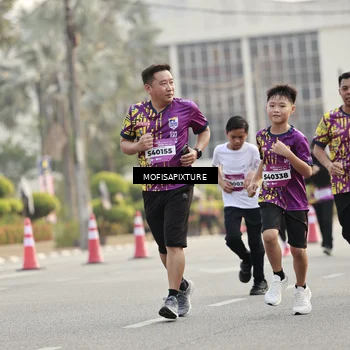 Runner Photo 5907760