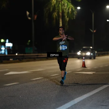Runner Photo 5907765