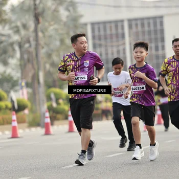 Runner Photo 5907768