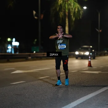 Runner Photo 5907774