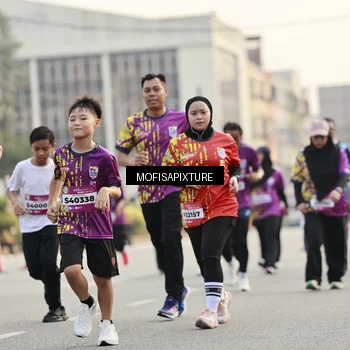 Runner Photo 5907776