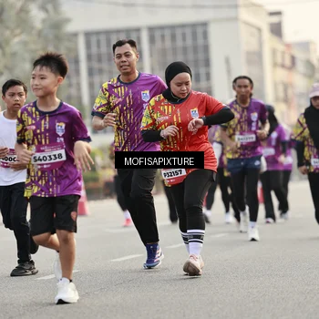 Runner Photo 5907786