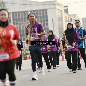 Runner Photo 5907793