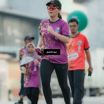 Runner Photo 5907831