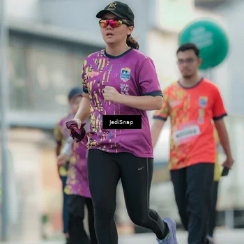 Runner Photo 5907842