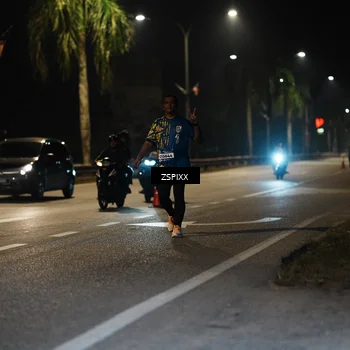 Runner Photo 5907849