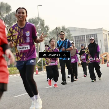 Runner Photo 5907863