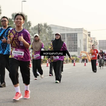 Runner Photo 5907909
