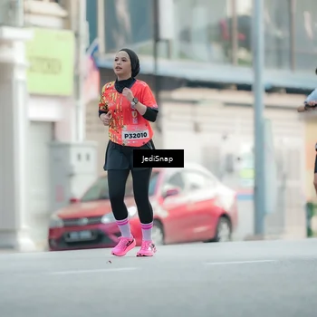 Runner Photo 5907921