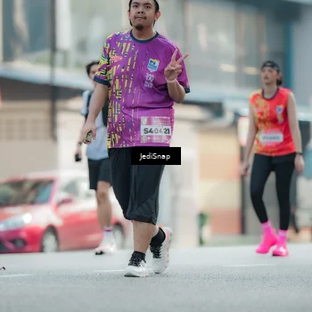 Runner Photo 5907940