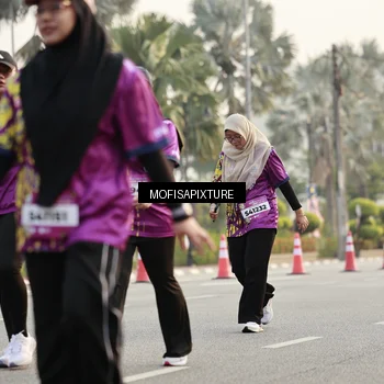 Runner Photo 5907973