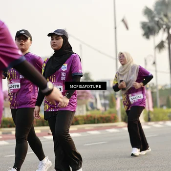 Runner Photo 5907976