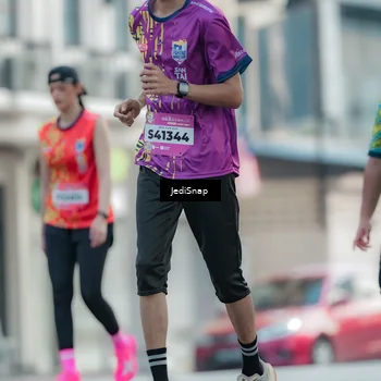 Runner Photo 5907982