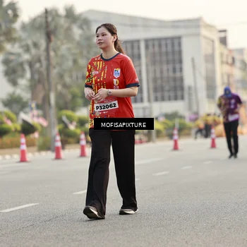 Runner Photo 5907995