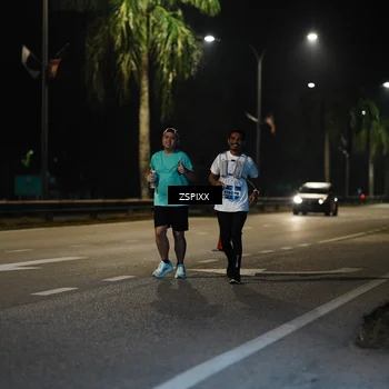 Runner Photo 5908002