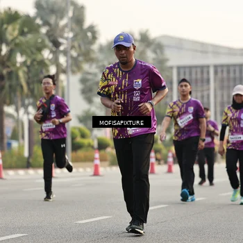Runner Photo 5908006