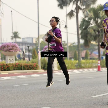 Runner Photo 5908024