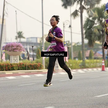 Runner Photo 5908025