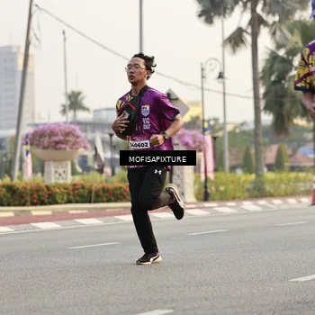 Runner Photo 5908027