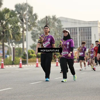 Runner Photo 5908037