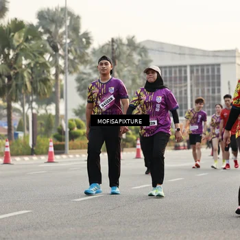 Runner Photo 5908039