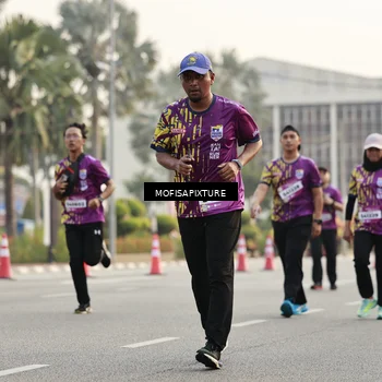 Runner Photo 5908040