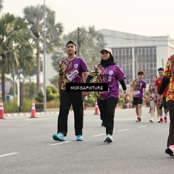 Runner Photo 5908054