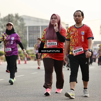 Runner Photo 5908058
