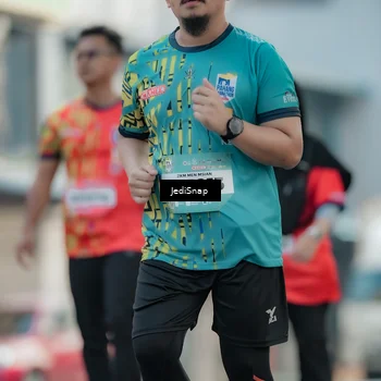 Runner Photo 5908059
