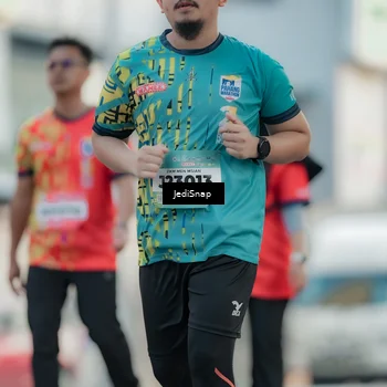 Runner Photo 5908060