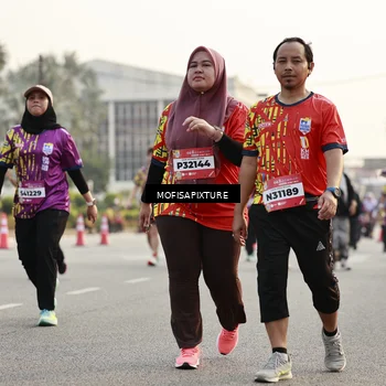 Runner Photo 5908070