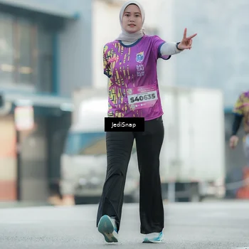 Runner Photo 5908073