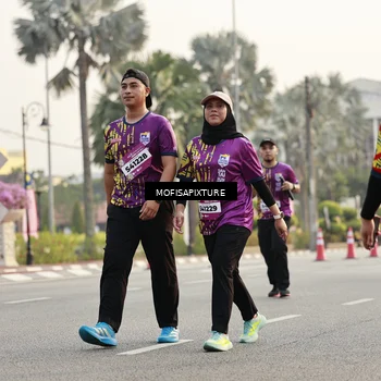 Runner Photo 5908075