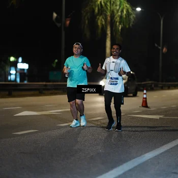 Runner Photo 5908076