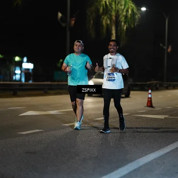 Runner Photo 5908098